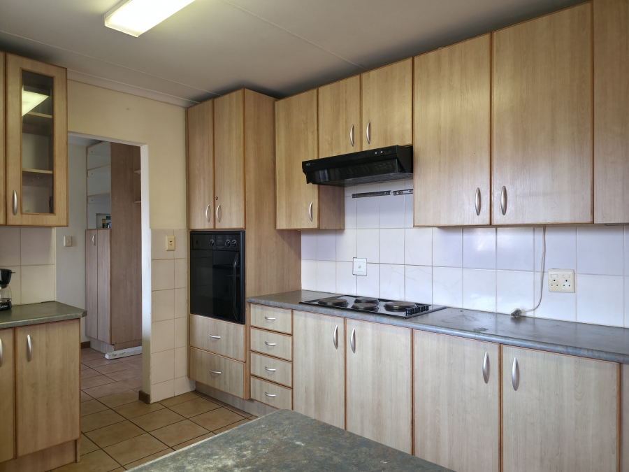 3 Bedroom Property for Sale in Wavecrest Eastern Cape